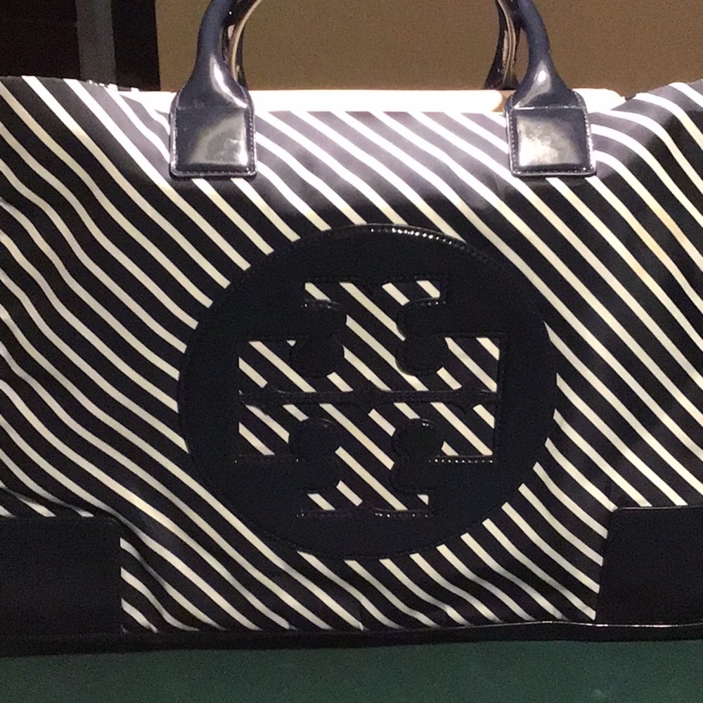 Tory Burch Hand Bag - Picture 6 of 14